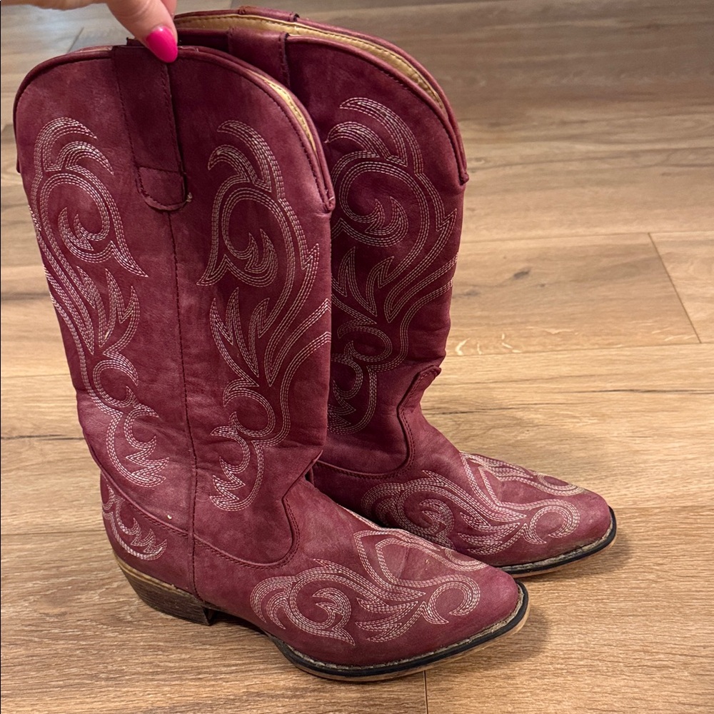 Roper Women's Western Boots in Red/Burgundy